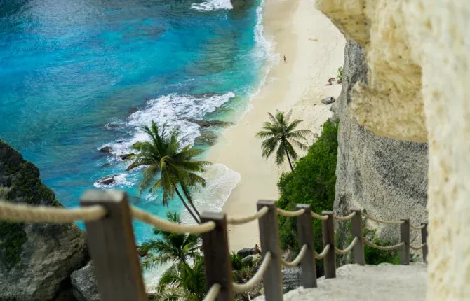 Diamond Beach tour in Nusa Penida